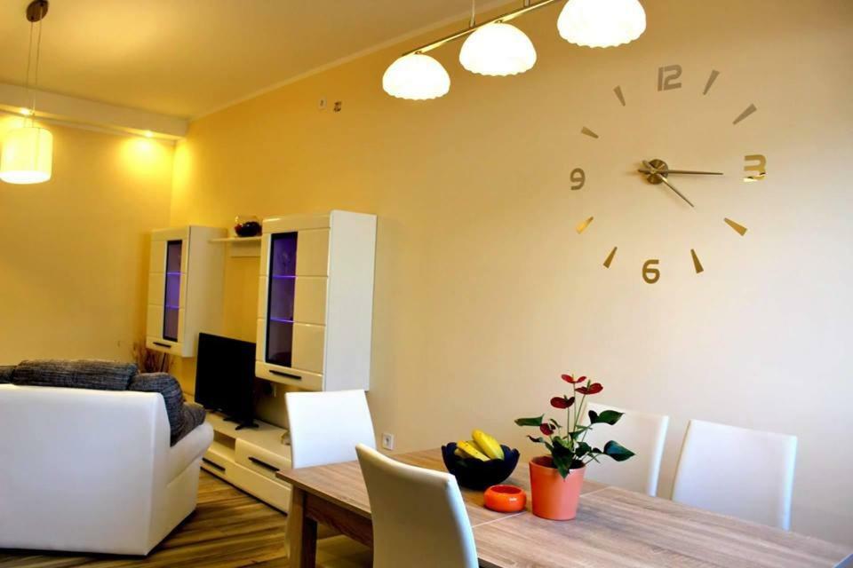 Apartments Klaudija Пула Екстер'єр фото