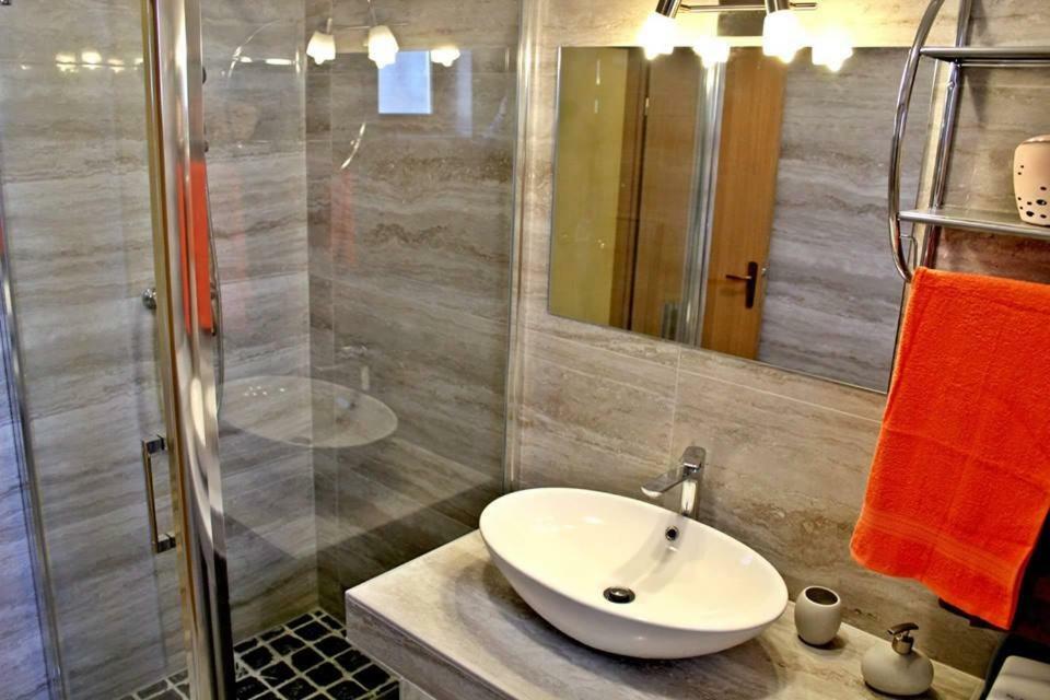 Apartments Klaudija Пула Екстер'єр фото