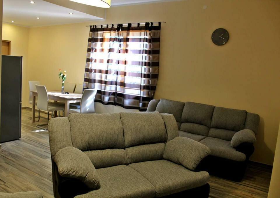 Apartments Klaudija Пула Екстер'єр фото