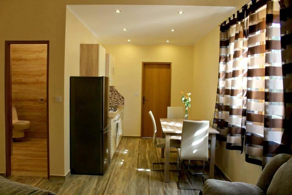 Apartments Klaudija Пула Екстер'єр фото